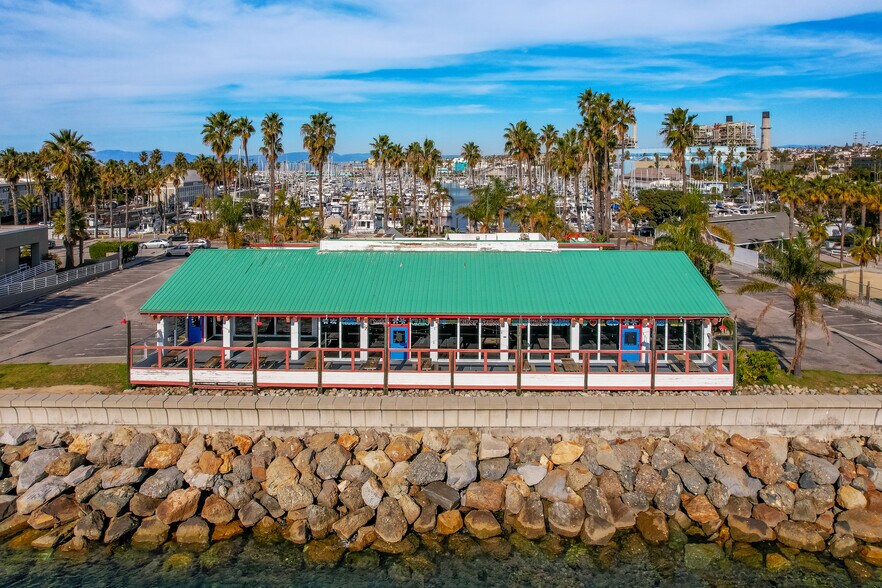 More Photos Of 230 Portofino Way, Redondo Beach Restaurant For Lease