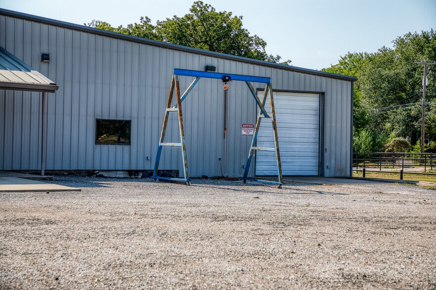 More Photos Of 185 State Highway 36 N, Caldwell Freestanding For Sale