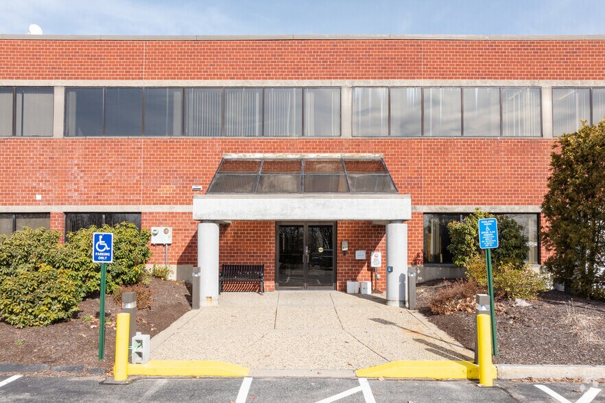 More Photos Of 321 Fortune Blvd, Milford Medical For Sale
