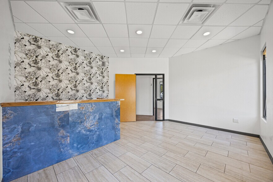 More Photos Of 7225 W Highway 71, Austin Medical For Lease