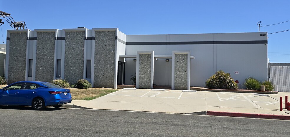 More Photos Of 9526 Ann St, Santa Fe Springs Manufacturing For Lease