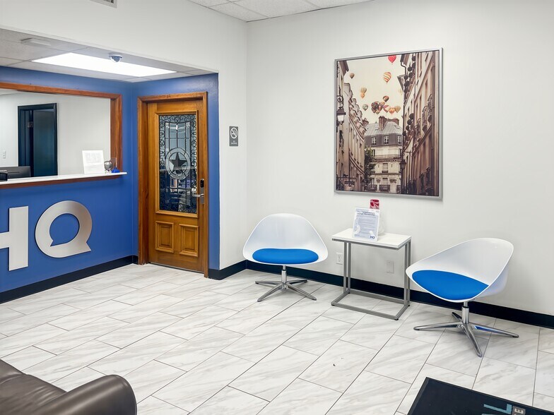 More Photos Of 325 S Stemmons Fwy, Lewisville Coworking Space