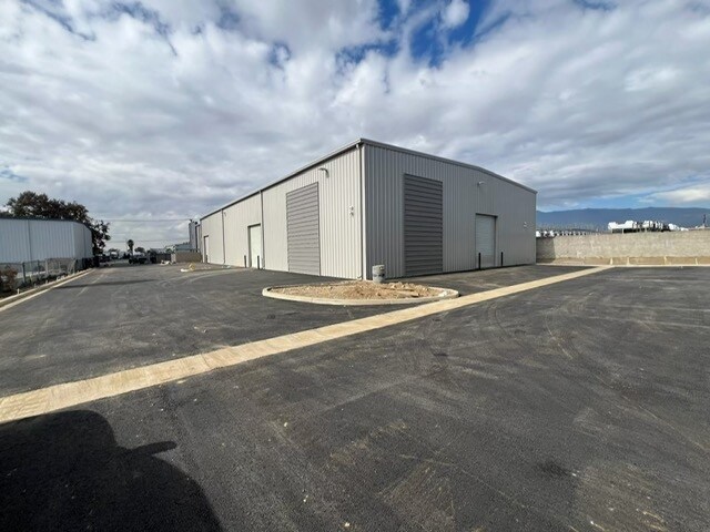 More Photos Of 8606 Sultana Ave, Fontana Industrial For Sale