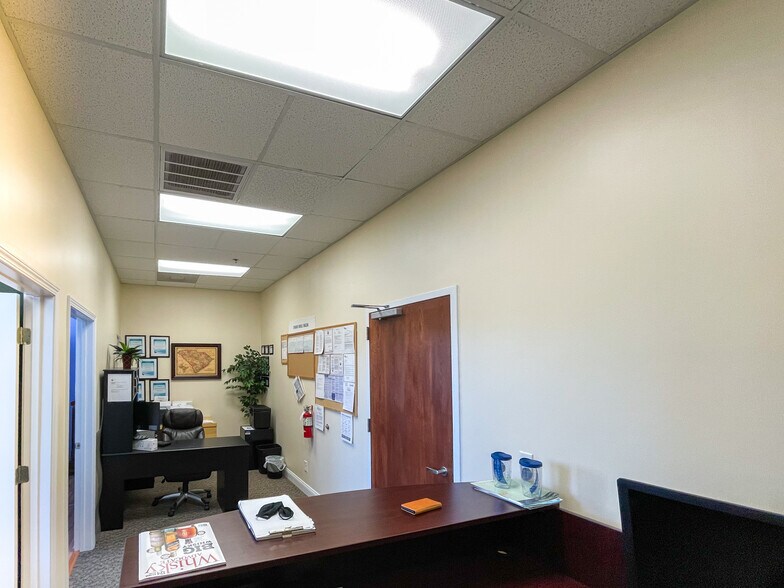 More Photos Of 1012 Market St, Fort Mill Loft Creative Space For Sale