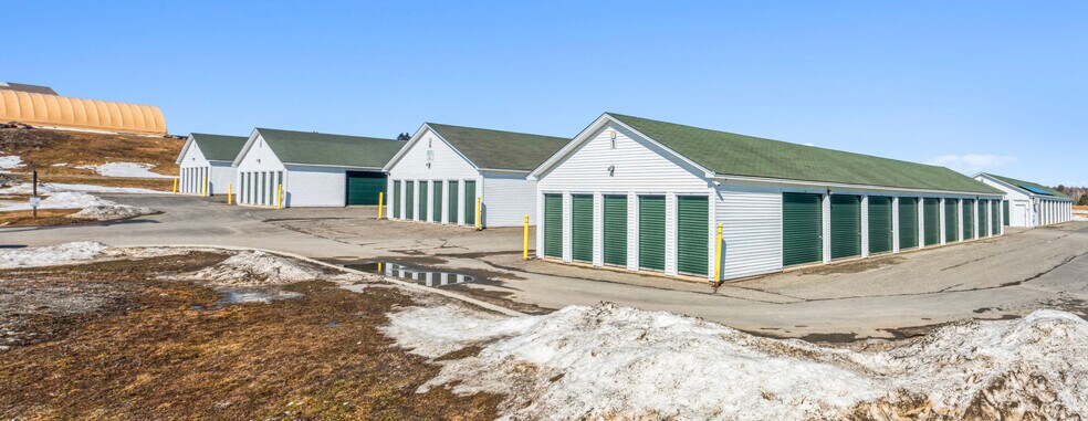 More Photos Of 204 Center Rd, Fairfield Self Storage For Sale