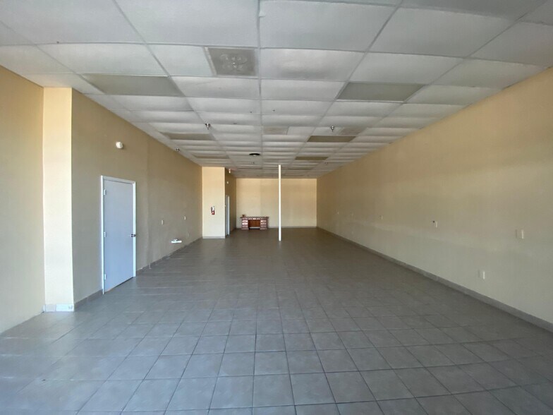 More Photos Of 2475 S Park Ave, Sanford Storefront Retail Office For Sale