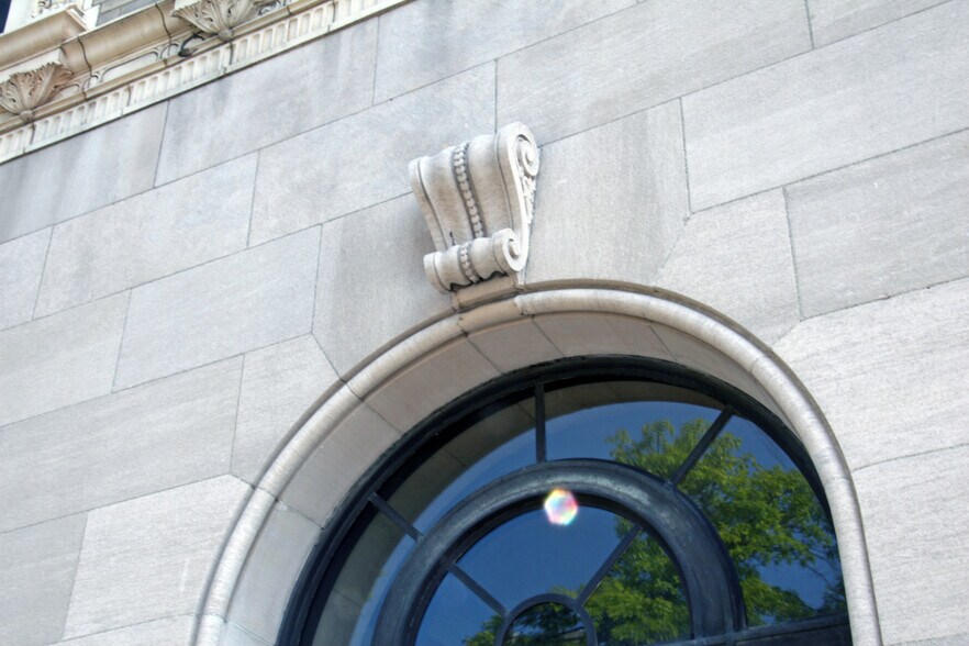 More Photos Of 2 S Broadway, Tarrytown Restaurant For Sale