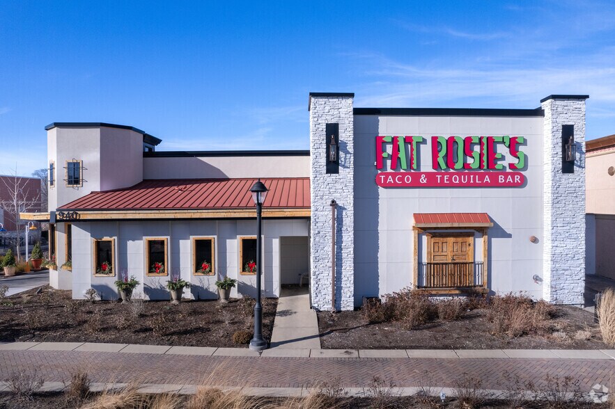 More Photos Of 930 Milwaukee Ave, Lincolnshire Unknown For Lease