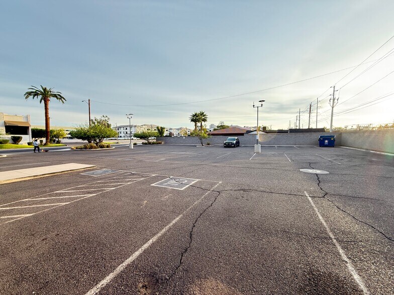 More Photos Of 3243 N 3rd St, Phoenix Restaurant For Sale