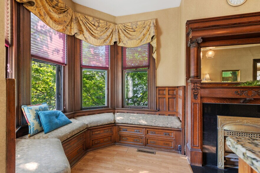 More Photos Of 409 N Jefferson St, New Castle Office Residential For Sale