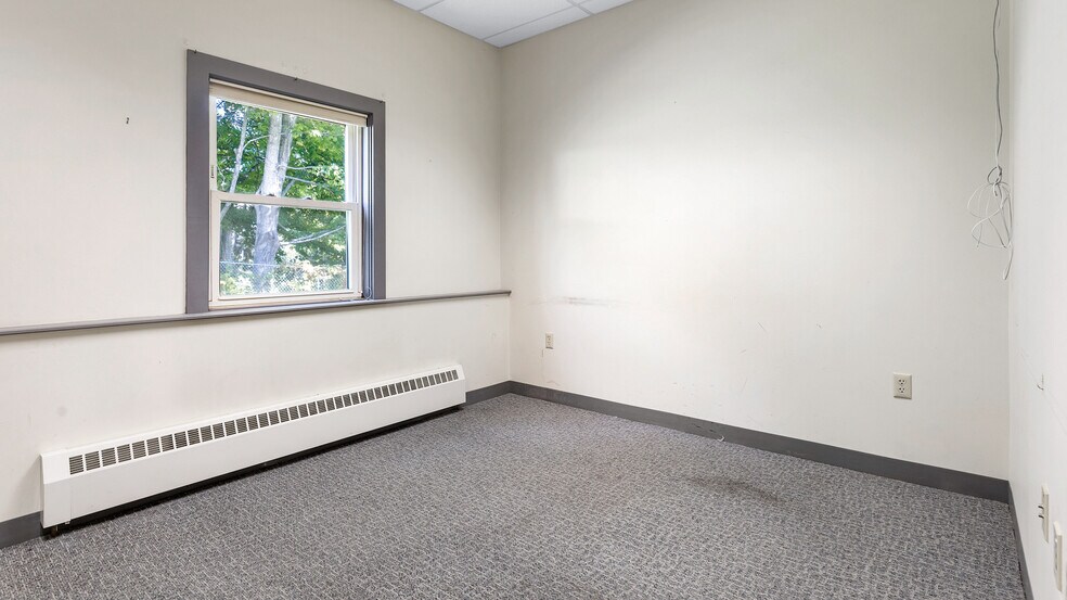 More Photos Of 50 Mayo St, Dover-Foxcroft Schools For Sale