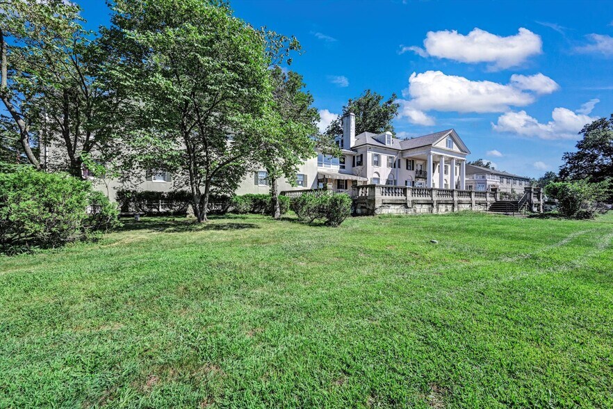 More Photos Of 200 Kauffmann Rd, Annville Assisted Living For Sale