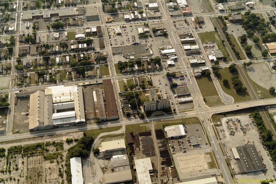 More Photos Of 523 W Chicago Ave, East Chicago Medical For Lease