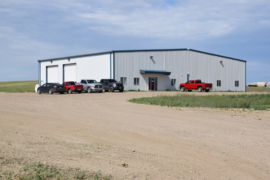 More Photos Of 13545 Bassett Ln, Williston Warehouse For Sale