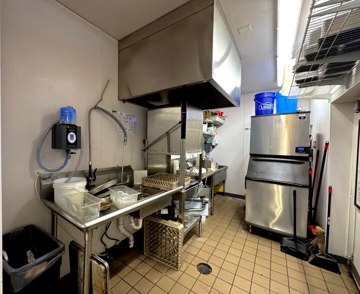 More Photos Of 4472 M-75, Walloon Lake Bar For Sale