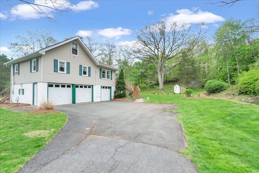 More Photos Of 47-49 Furnace ave, Wanaque Flex For Sale