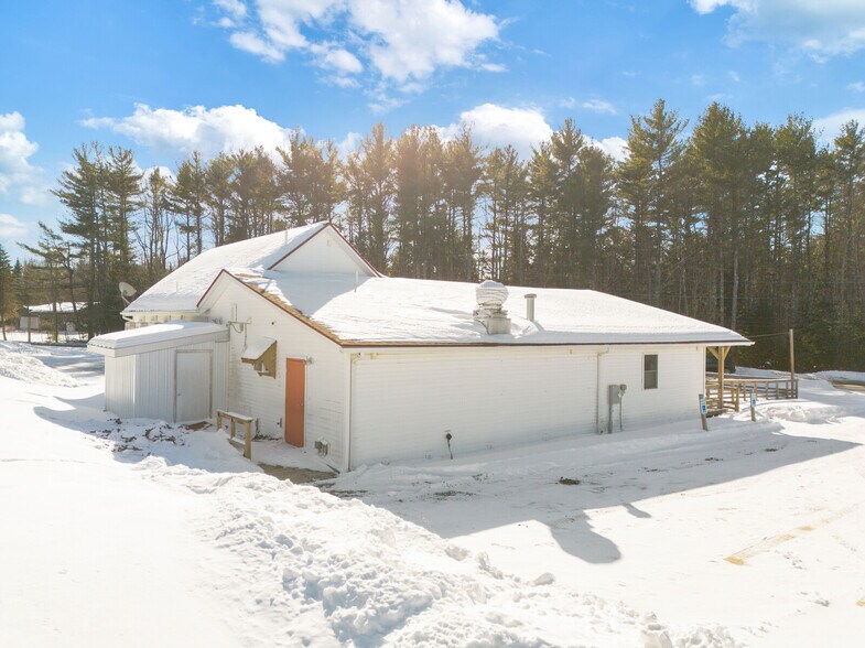 More Photos Of 205 W Main St, Liberty Restaurant For Sale