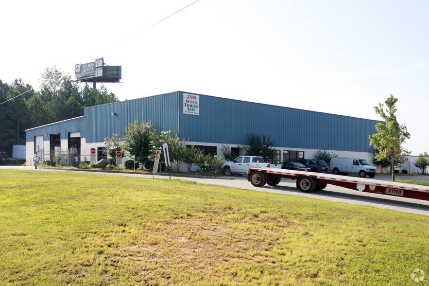 Primary Photo Of 4330 Bowman Industrial Ct, Conley Warehouse For Lease