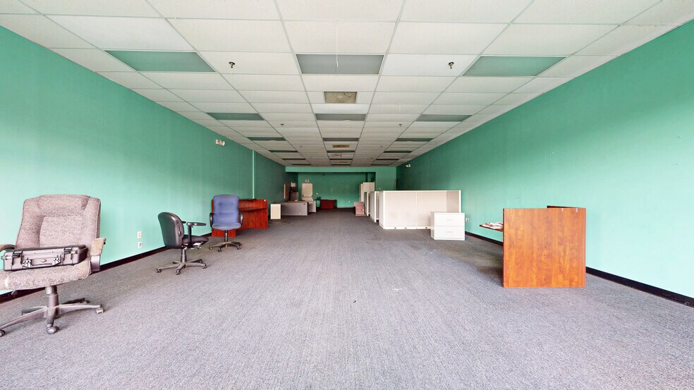 More Photos Of 45 S New York Ave, Galloway Unknown For Lease