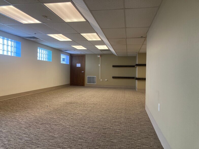 More Photos Of 105 1st St SE, Minot Apartments For Sale