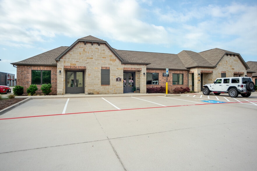 More Photos Of 2601 Little Elm Pky, Little Elm Medical For Lease