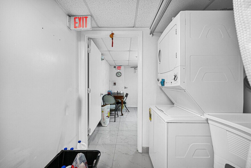 More Photos Of 2301 Wilton Dr, Wilton Manors Apartments For Sale