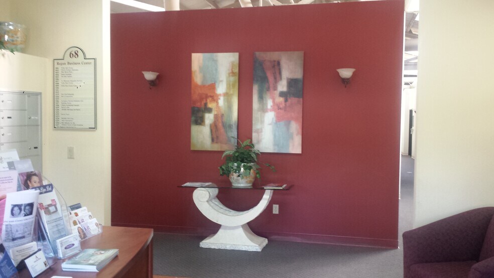 More Photos Of 68 E 11th St, Tracy Office For Lease