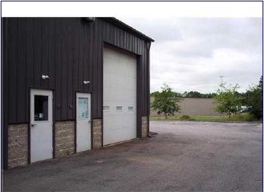 More Photos Of 345-355 Compass Cir, North Kingstown Warehouse For Sale