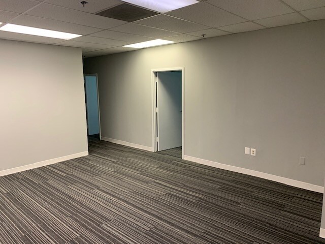 More Photos Of 1350 Dorsey Rd, Hanover Unknown For Lease