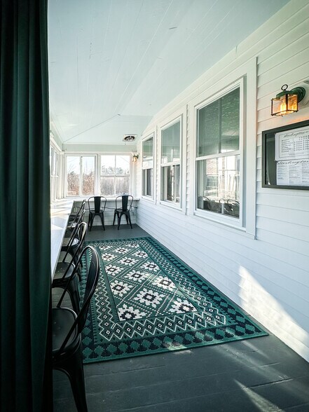 More Photos Of 289 Common Rd, Union General Retail For Sale
