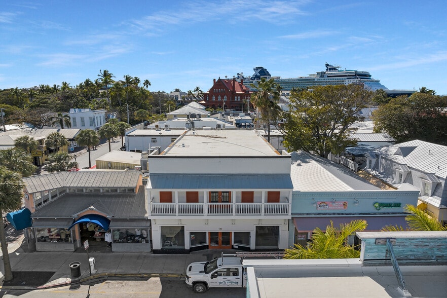 More Photos Of 132 Duval St, Key West Restaurant For Lease