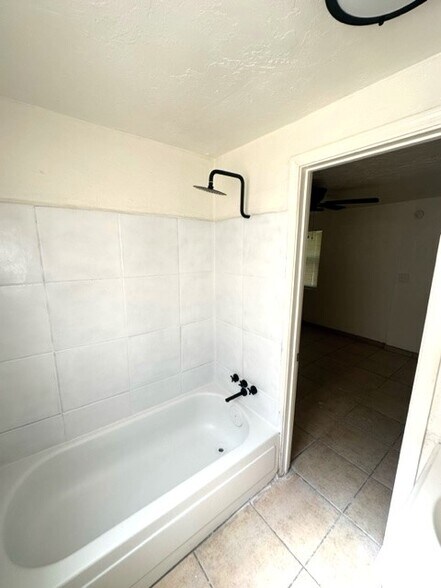 More Photos Of 50 W 32nd St, Tucson Apartments For Sale
