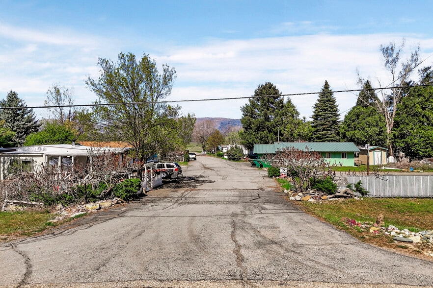 More Photos Of 1377 Arlington Rd, Taylorsville Manufactured Housing Mobile Home Park For Sale