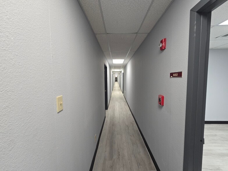 More Photos Of 2408 S 37th St, Temple Office For Sale