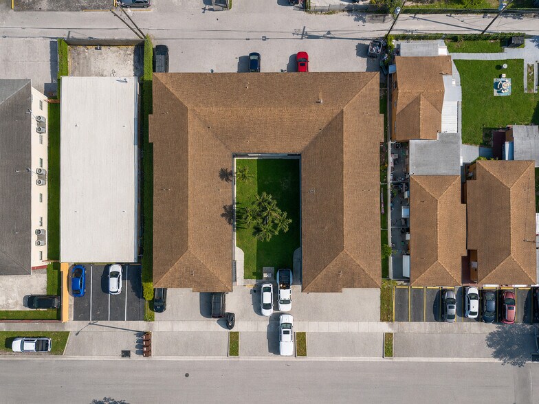 More Photos Of 465 E 30th St, Hialeah Apartments For Sale