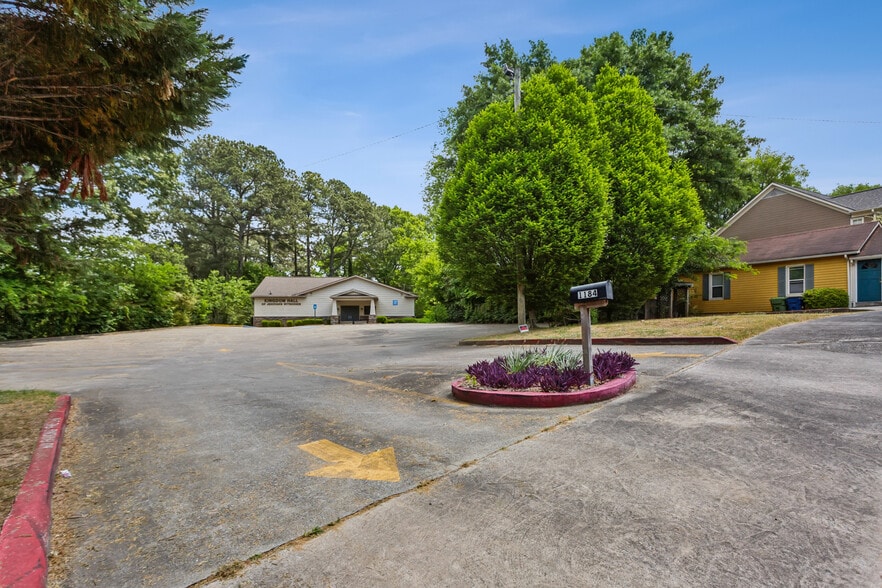 More Photos Of 1184 Davis Pl NW, Atlanta Religious Facility For Sale