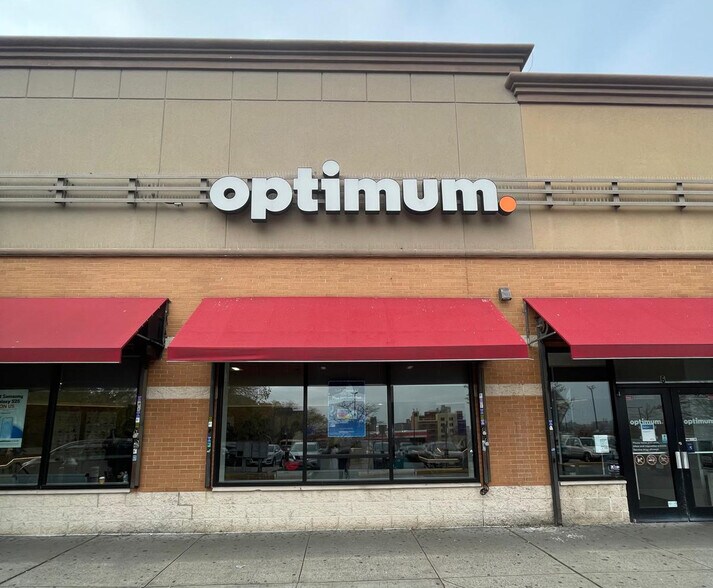 More Photos Of 961 E 174th St, Bronx Freestanding For Lease