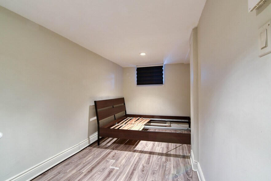 More Photos Of 2710 Rue Sherbrooke E, Montréal Apartments For Sale