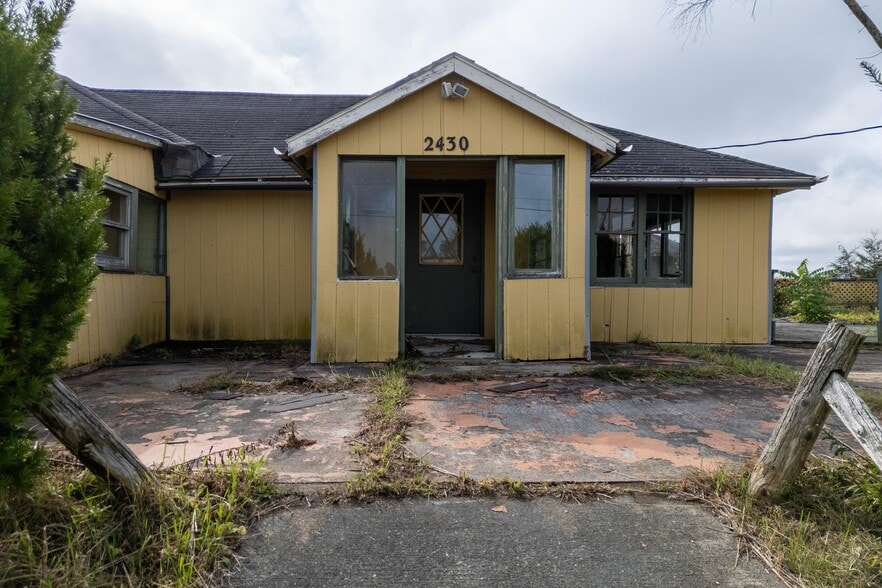 More Photos Of 2430 NY-22, Essex Land For Sale