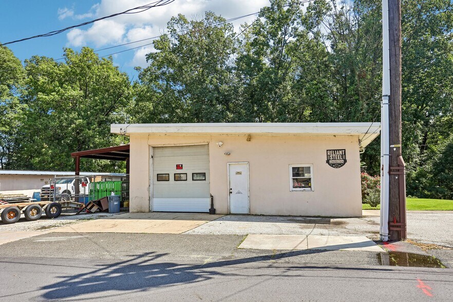 More Photos Of 841 Camden ave, Blackwood Warehouse For Sale
