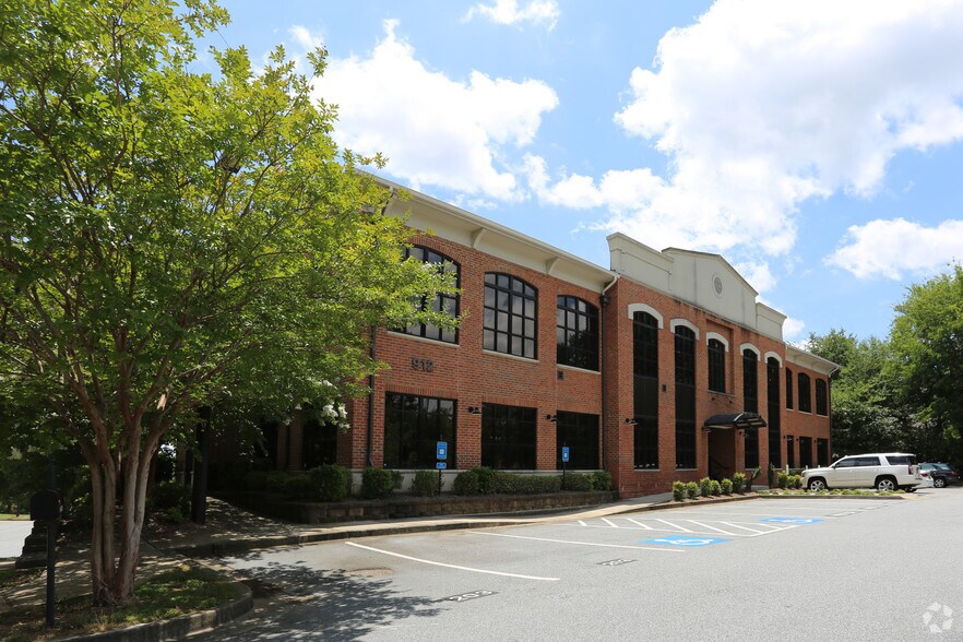 Primary Photo Of 912 Holcomb Bridge Rd, Roswell Office For Lease