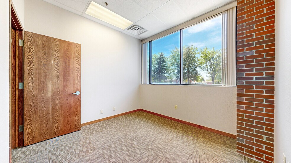 More Photos Of 2695 W Eisenhower Blvd, Loveland Office For Lease