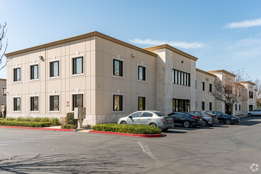 More Photos Of 1795 E Holt Blvd, Ontario Showroom For Sale