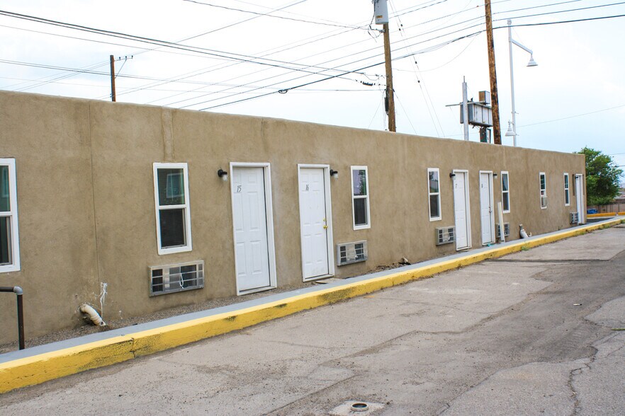 More Photos Of 5609-5613 Central Ave NW, Albuquerque Apartments For Sale
