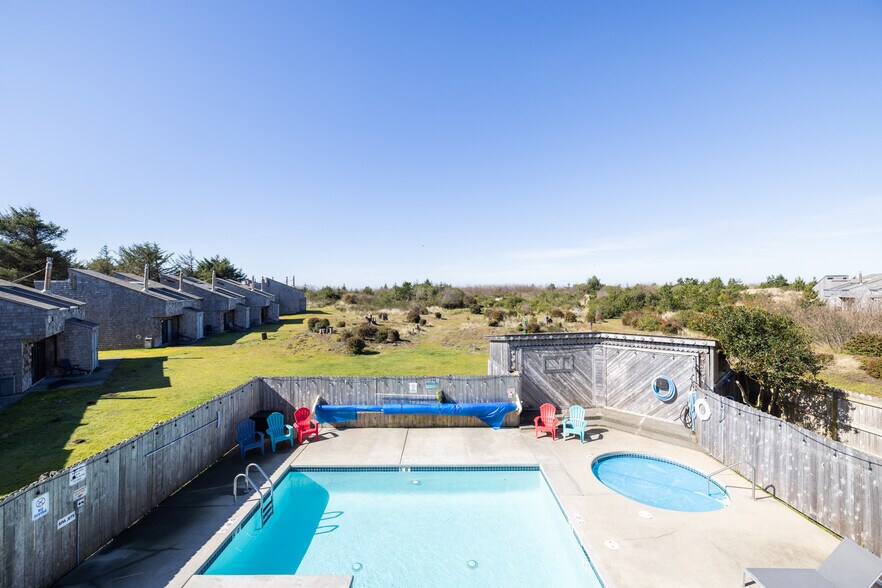 More Photos Of 11 Chabot Rd, Copalis Beach Hotel For Sale