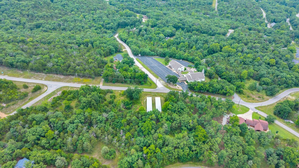 More Photos Of 199 Stateline Dr, Holiday Island Self Storage For Sale