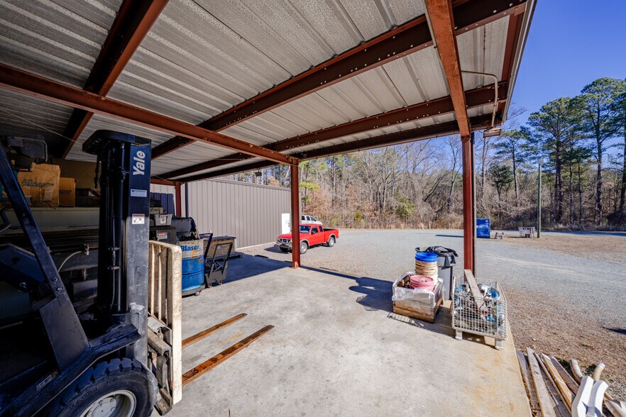 More Photos Of 1434 Farrington Rd, Apex Light Manufacturing For Sale