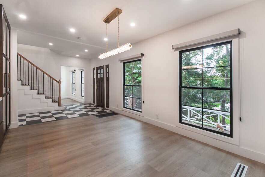 More Photos Of 1718-1726 N Vista St, Los Angeles Apartments For Sale