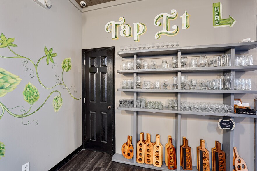 More Photos Of 1240 Fort Bragg Rd, Fayetteville Restaurant For Sale