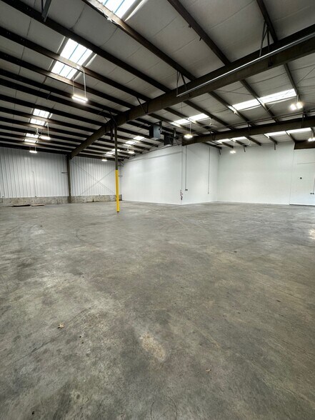 More Photos Of 55 Ballou Blvd, Bristol Manufacturing For Lease
